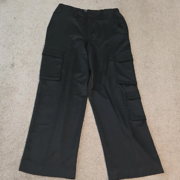 Zara Black Satin Cargo Pants - Picture 4 of 16